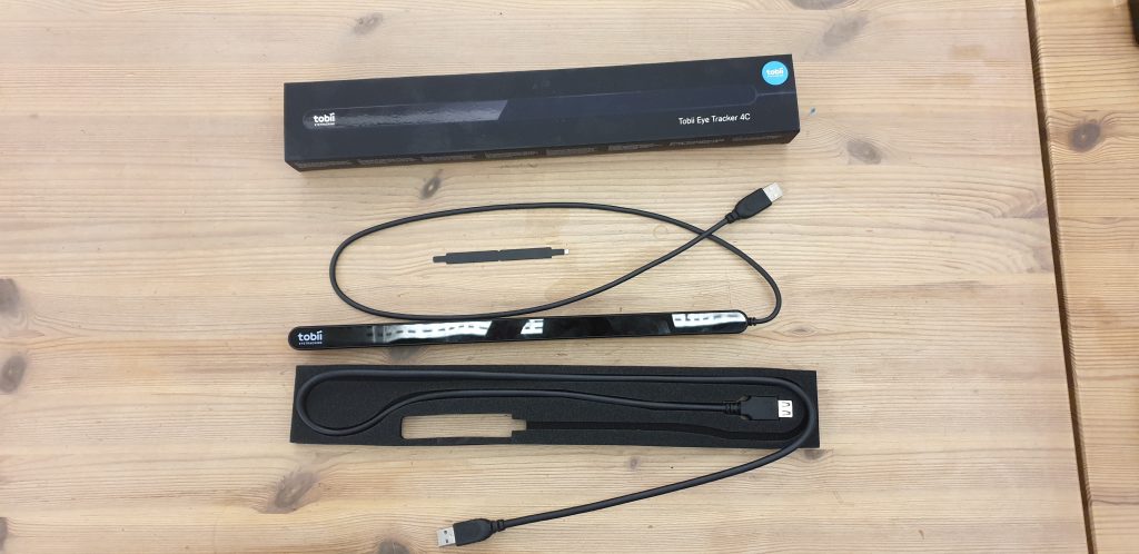 la caméra tobii 4c sortie de sa boite