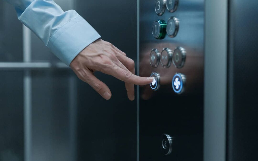 Domotique : contrôler l’ascenseur avec votre téléphone